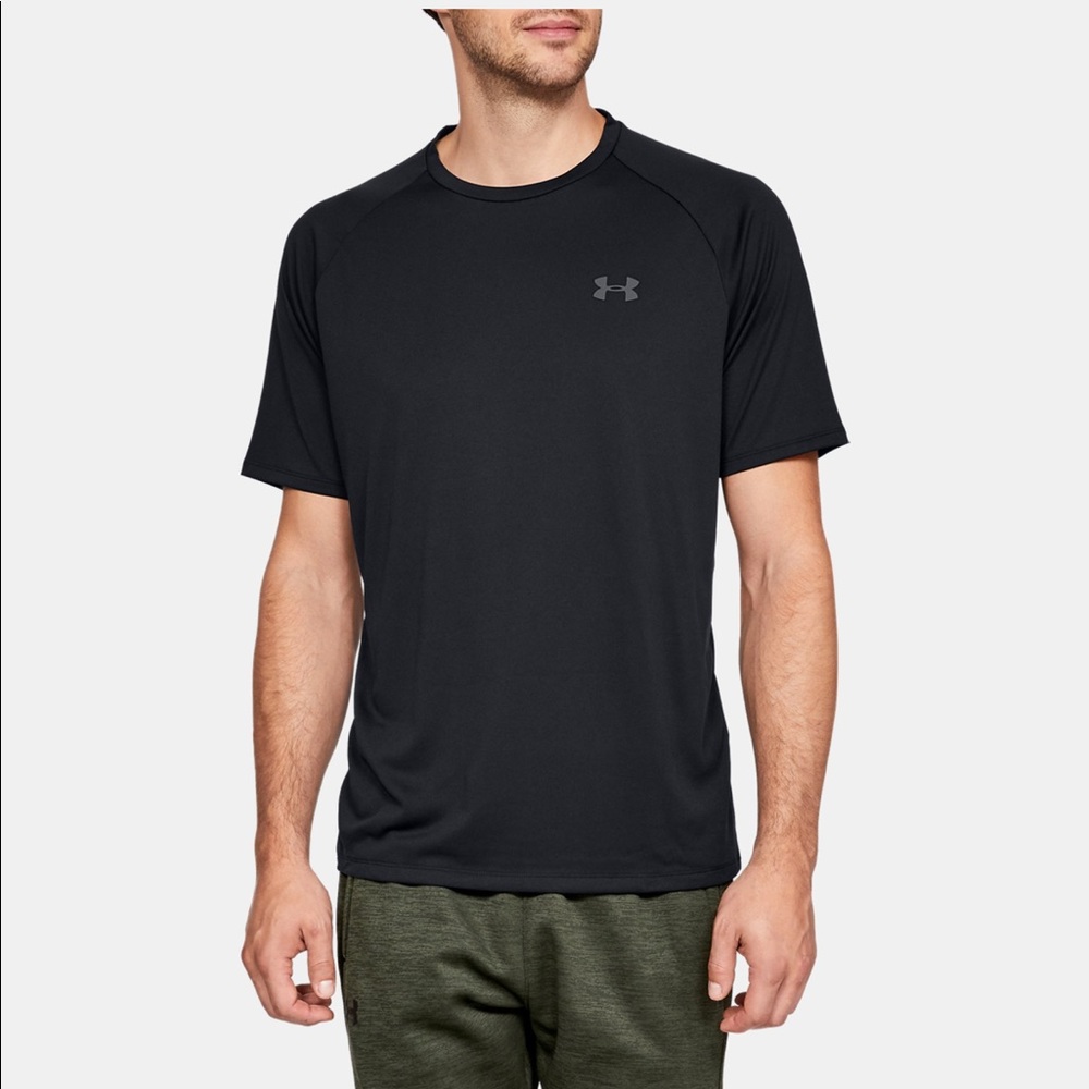✨Under Armour, HeatGear Fitted Shirt, Men’s Large